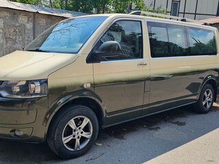 2010 Volkswagen Caravelle LWB Long T5 Рестайлинг, жёлтый, 1650000 рублей, вид 1