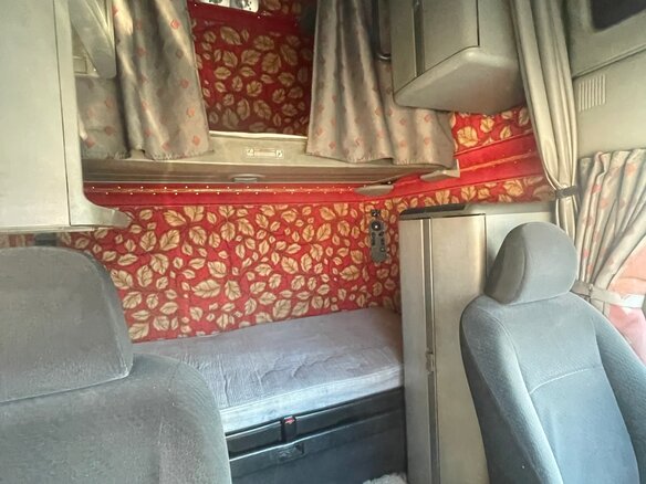2009 Freightliner Century Class, чёрный, 2700000 рублей - вид 7