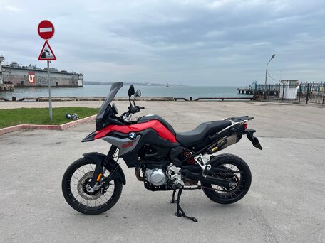 2020 BMW F 850 GS, красный, 1450000 рублей, вид 1
