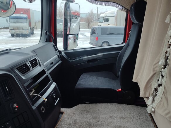 2022 Shacman (Shaanxi) X3000, красный, 6500000 рублей - вид 10