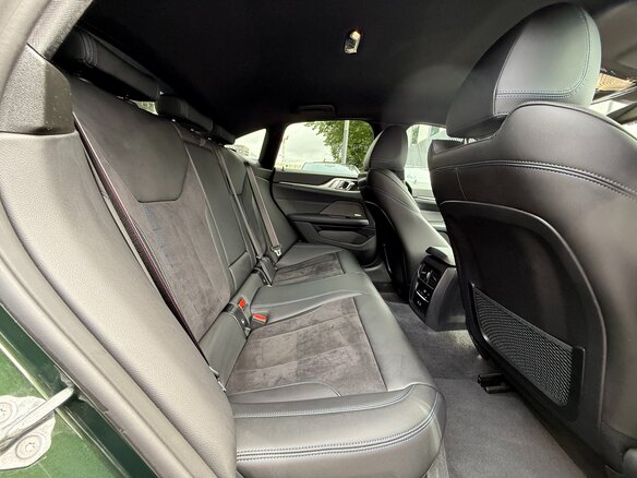 2023 BMW 4 серии Gran Coupe 430i xDrive G22, G23, G26, зелёный, 6060000 рублей - вид 16