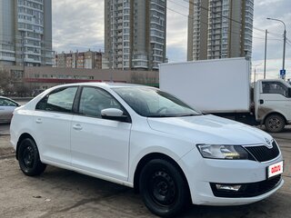 2017 Skoda Rapid I, белый, 1400000 рублей, вид 3