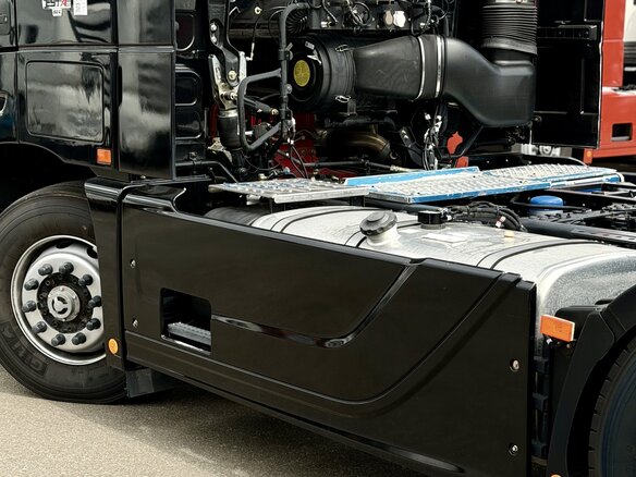 2023 Foton Auman EST A, чёрный, 6570000 рублей - вид 13