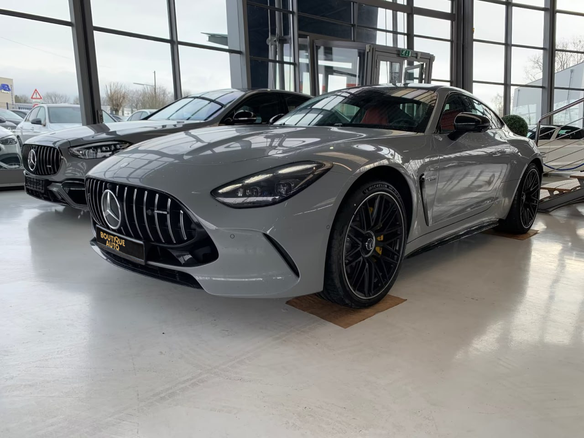 2025 Mercedes-Benz AMG GT 63 II, серый, 25760000 рублей - вид 2