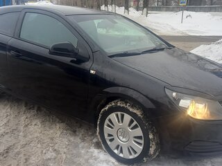 2010 Opel Astra GTC H Рестайлинг, чёрный, 485000 рублей, вид 1