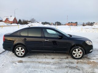 2009 Skoda Octavia II (A5) Рестайлинг, чёрный, 600000 рублей, вид 5