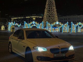 2013 BMW 5 серии 520i VI (F10/F11/F07) Рестайлинг, белый, 2000000 рублей, вид 3
