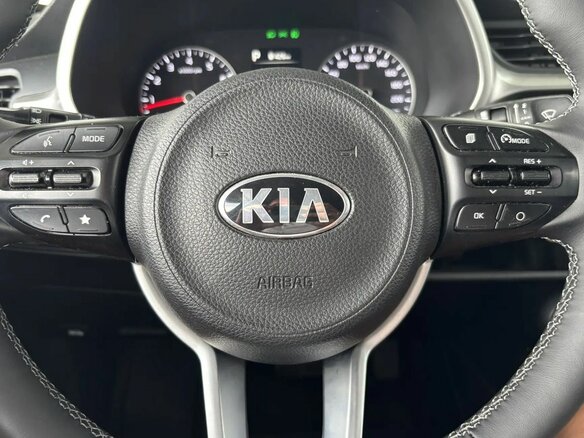 2021 Kia Rio IV Рестайлинг, чёрный, 1580000 рублей - вид 23