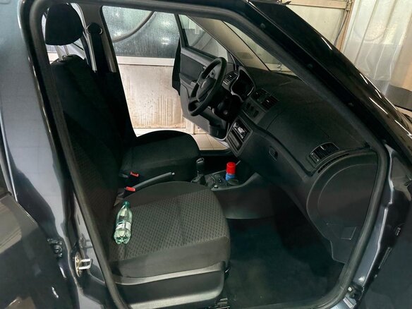 2013 Skoda Fabia II Рестайлинг, серый - вид 4