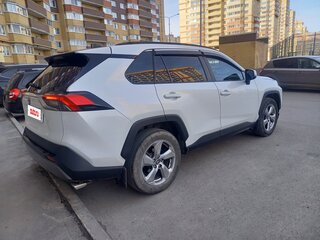 2019 Toyota RAV4 V (XA50), белый, 2700000 рублей, вид 5