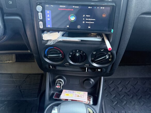 2010 Hyundai Getz I Рестайлинг, бежевый, 490000 рублей - вид 4