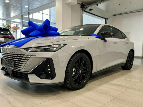 2025 Changan UNI-V I, серый, 3479900 рублей - вид 2
