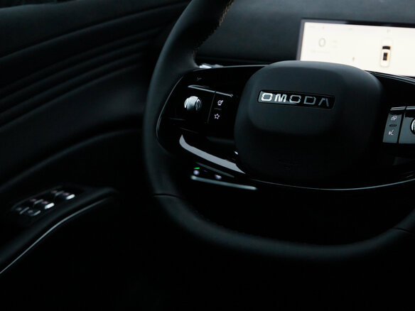 2025 Omoda C7, серебристый, 2939000 рублей - вид 24