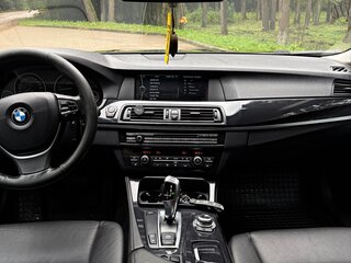 2011 BMW 5 серии 530d xDrive VI (F10/F11/F07), чёрный, 1550000 рублей, вид 4