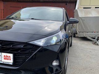 2021 Hyundai Solaris II Рестайлинг, чёрный, 1900000 рублей, вид 2