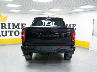 2026 Ram 1500 Crew Cab V Рестайлинг, чёрный, 10499000 рублей, вид 5