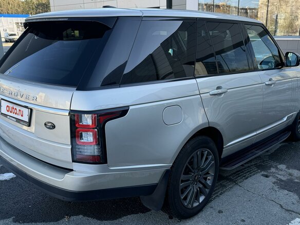 2013 Land Rover Range Rover IV, бежевый, 3990000 рублей - вид 2
