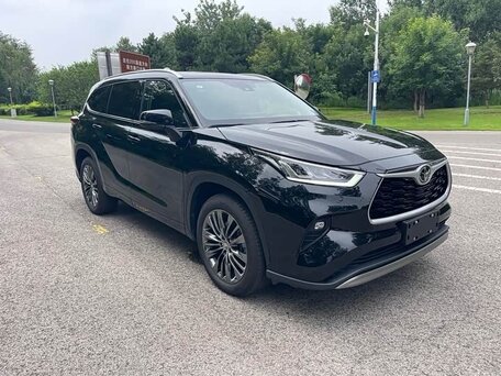 2026 Toyota Highlander IV (XU70), чёрный, 5090000 рублей, вид 1