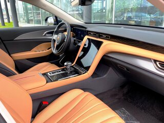 2023 Hongqi H5 II, чёрный, 3490000 рублей, вид 4
