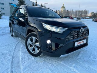 2019 Toyota RAV4 V (XA50), чёрный, 2995000 рублей, вид 1