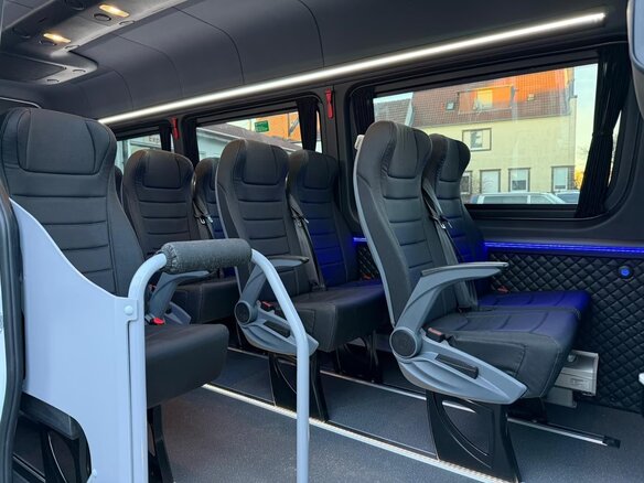 2026 Mercedes-Benz Sprinter, белый - вид 39