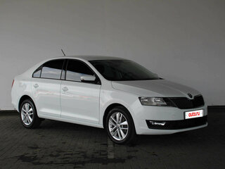 2019 Skoda Rapid I Рестайлинг, белый, 1499000 рублей, вид 3