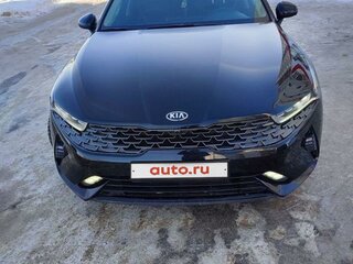 2020 Kia K5 III, чёрный, 2600000 рублей, вид 2