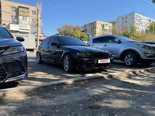 2002 BMW 3 серии 330i IV (E46) Рестайлинг, чёрный, 990000 рублей, вид 3