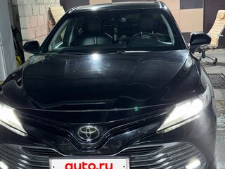 2018 Toyota Camry VIII (XV70), чёрный, 2500000 рублей, вид 1