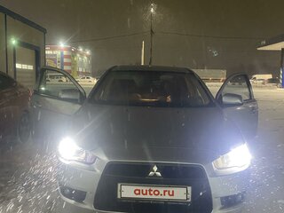 2007 Mitsubishi Lancer X, серебристый, 600000 рублей, вид 2