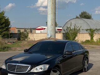 2008 Mercedes-Benz S-Класс 500 Long V (W221), чёрный, 1750000 рублей, вид 1