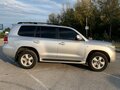 2010 Toyota Land Cruiser 200 Series, серебристый, 3100000 рублей - вид 5