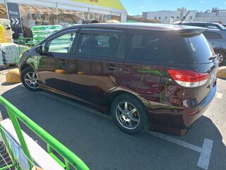 2011 Toyota Wish II, пурпурный, 1200000 рублей, вид 4