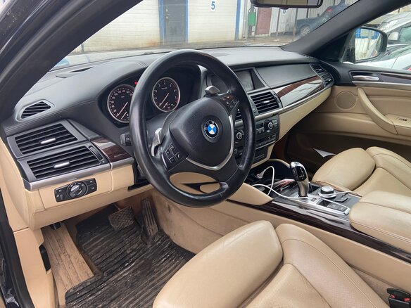 2009 BMW X6 35i 6-speed I (E71), синий, 1600000 рублей - вид 5
