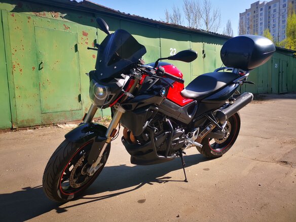 2019 BMW F 800 R, красный, 630000 рублей - вид 4