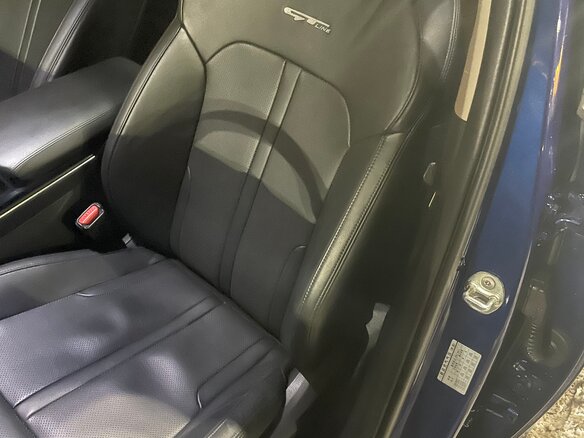 2020 Kia K5 III, синий, 3300000 рублей - вид 14