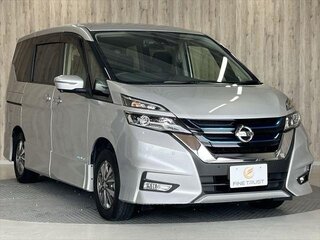2019 Nissan Serena V (C27), серебристый, 1460000 рублей, вид 2