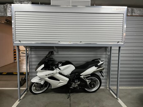 2011 Honda VFR 800, белый, 1099000 рублей, вид 4