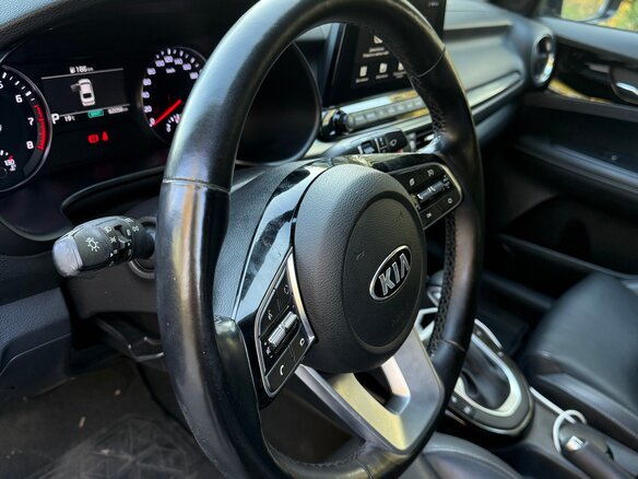 2018 Kia Cerato IV, чёрный, 2500000 рублей - вид 5
