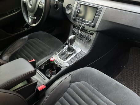 2013 Volkswagen Passat B7, белый, 1300333 рублей, вид 4