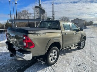 2021 Toyota Hilux VIII Рестайлинг 2, коричневый, 4800000 рублей, вид 4