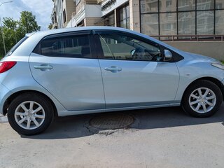 2009 Mazda Demio Miller Cycle III (DE), голубой, 550000 рублей, вид 5