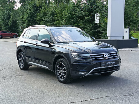2020 Volkswagen Tiguan II, чёрный, 2685000 рублей, вид 3