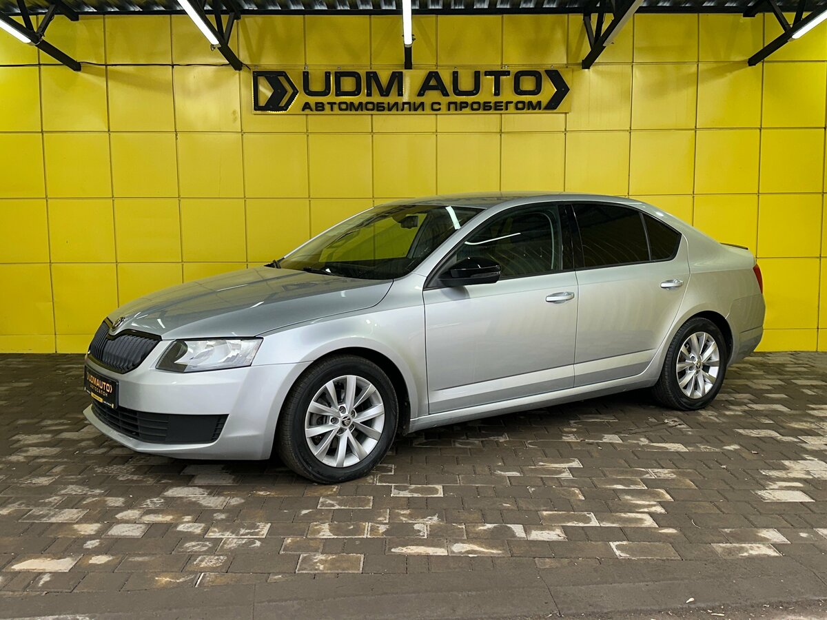 Открыть фотографии: Skoda Octavia III (A7)