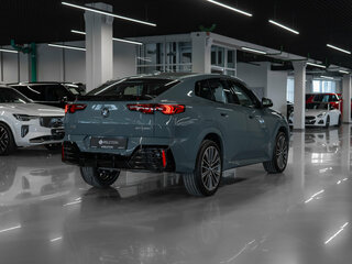 2025 BMW X2 xDrive25i II (U10), серый, 6500000 рублей, вид 5