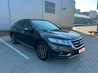 2013 Honda Crosstour I Рестайлинг, коричневый, 1800000 рублей, вид 3