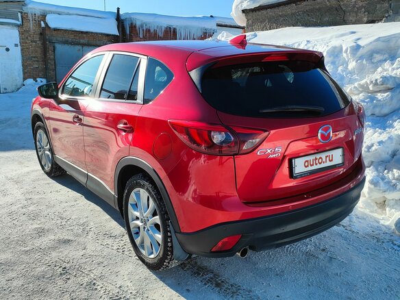 2016 Mazda CX-5 I Рестайлинг, красный, 2500000 рублей - вид 4