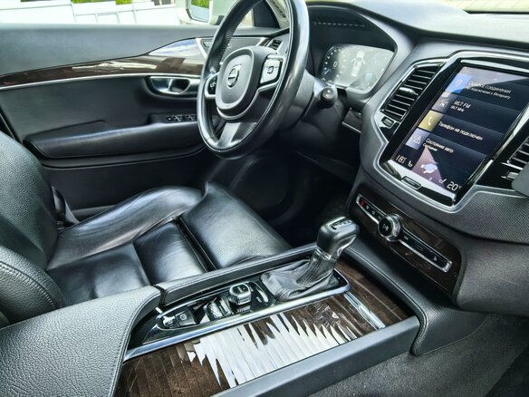 2017 Volvo XC90 II, бежевый, 3550000 рублей - вид 21