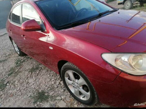 2010 Hyundai Elantra IV (HD), красный, 980000 рублей - вид 4