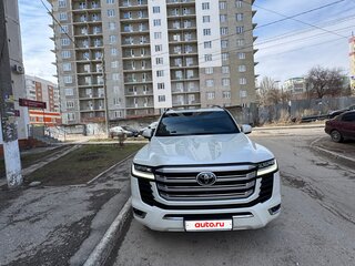 2021 Toyota Land Cruiser 300 Series, белый, 10500000 рублей, вид 1
